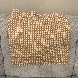 Chico's Tan and White Patterned Pencil Skirt